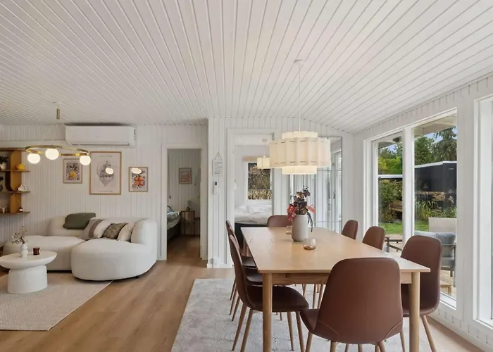 Premium Newly Renovated Retreat * Dannemare